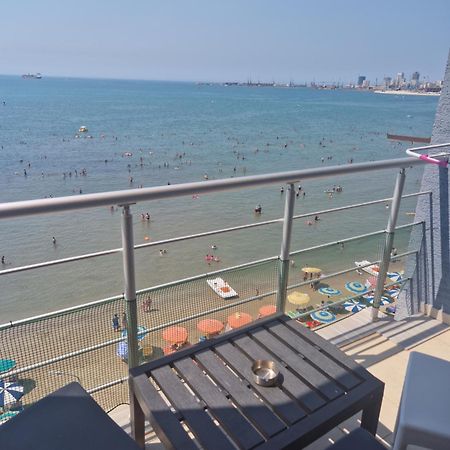 Holiday Apartments 5 Дуррес Екстер'єр фото